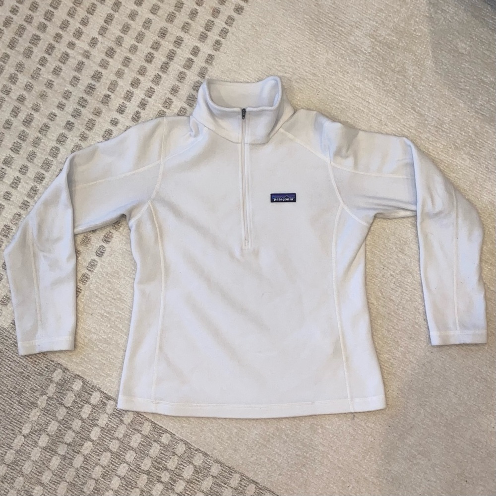 Patagonia White Fleece quarter zip, light weight, women’s small